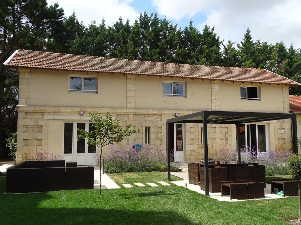 Château Lacroix de Civrac 4 étoiles, 3 ch, 7 pers Exterior foto