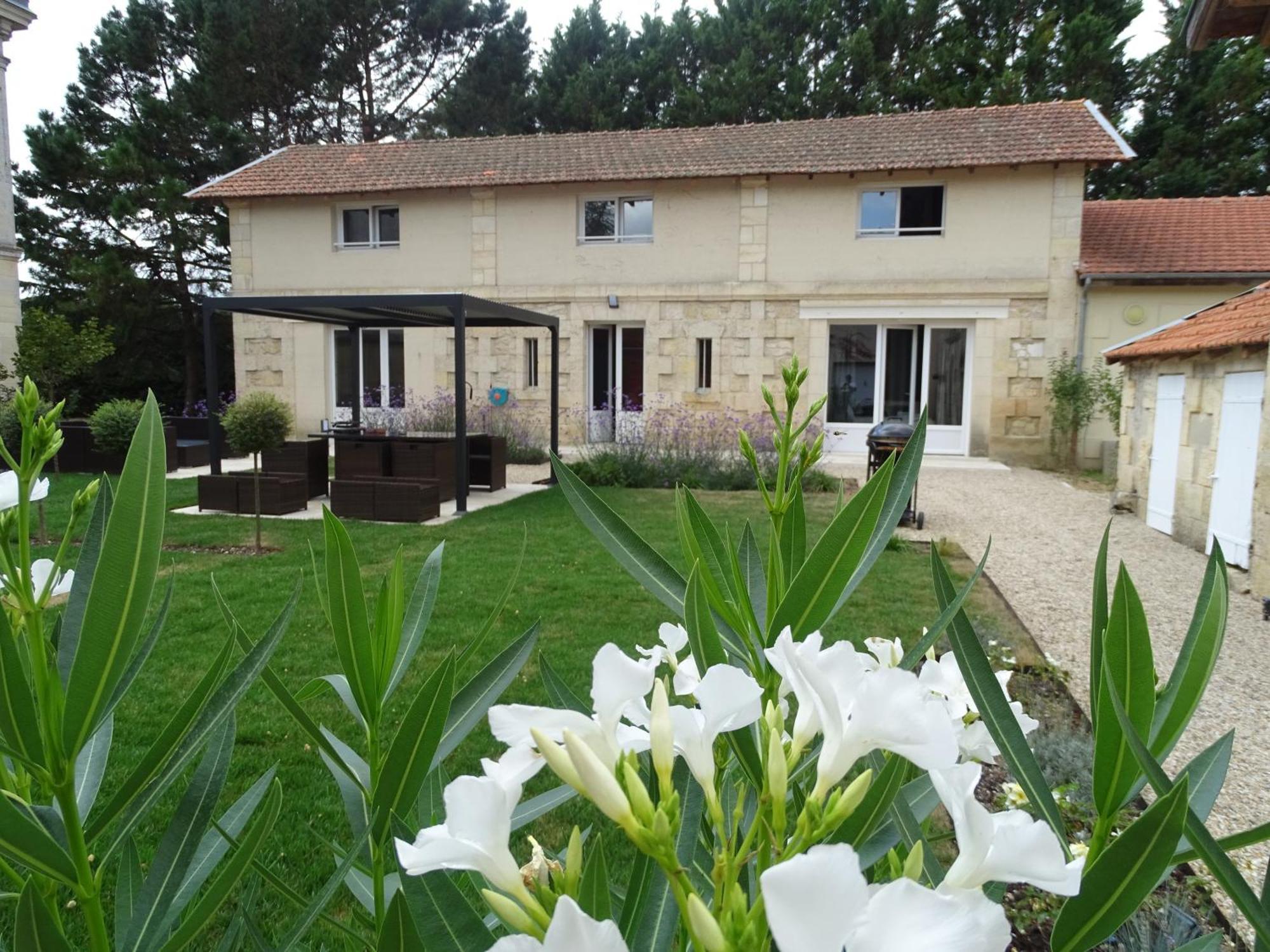 Château Lacroix de Civrac 4 étoiles, 3 ch, 7 pers Exterior foto